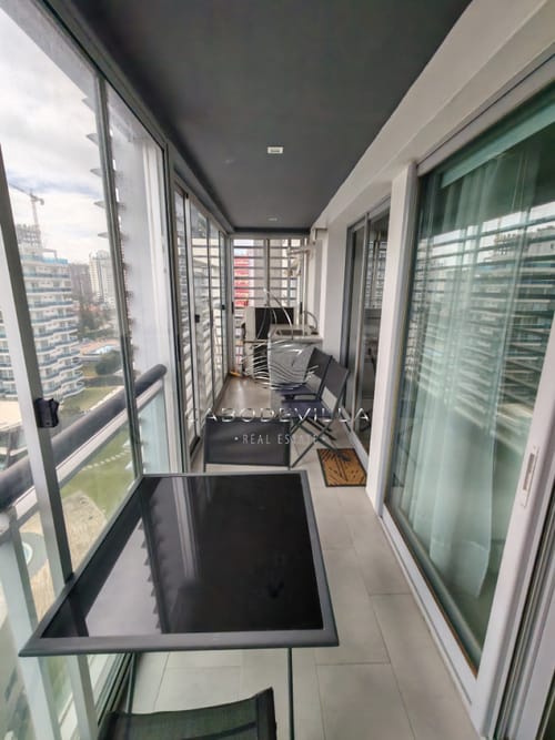 En venta y alquiler anual departamento en Punta del Este · Foto 3
