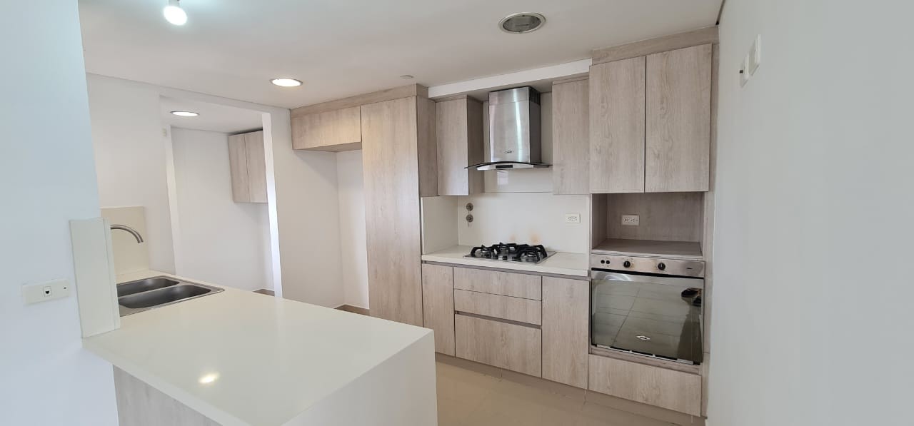 Apartamento en venta en Bosques De Zuñiga, Envigado · foto 14 de 18