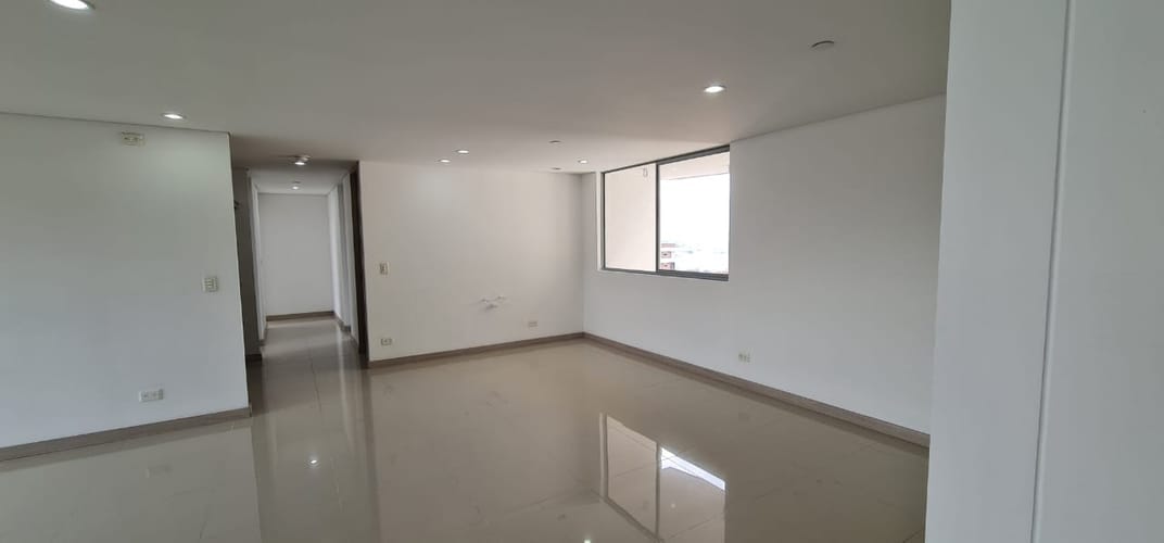 Apartamento en venta en Bosques De Zuñiga, Envigado · foto 3 de 18