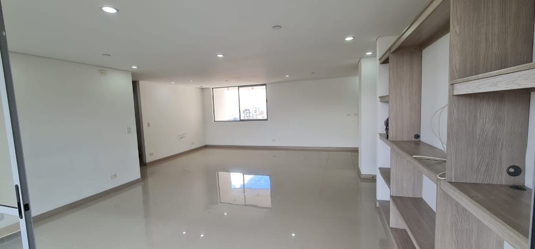 Apartamento en venta en Bosques De Zuñiga, Envigado · foto 4 de 18