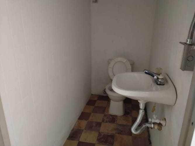 Local en arriendo en Belén San Bernardo, Medellín, 25 m² · foto 2 de 3