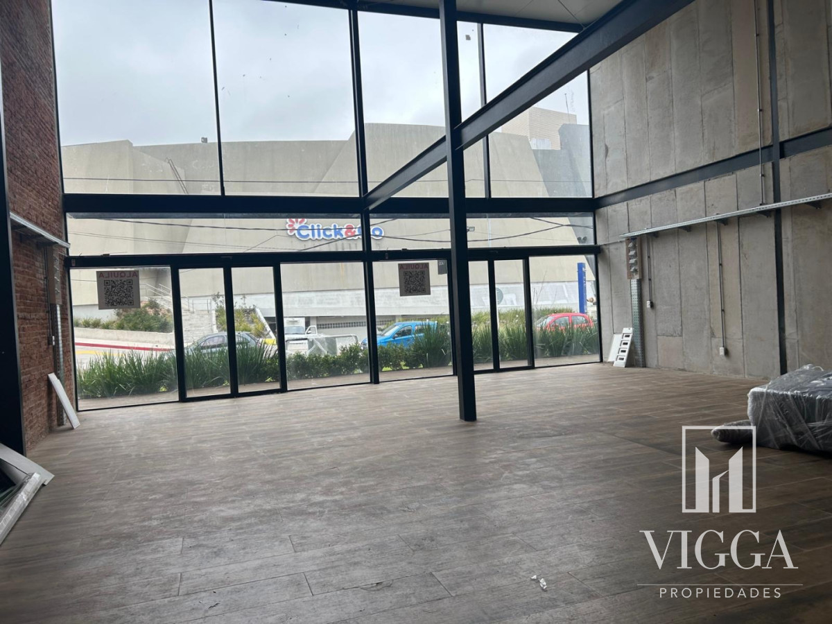 Local Comercial Alquiler Anual Zona Punta Shopping