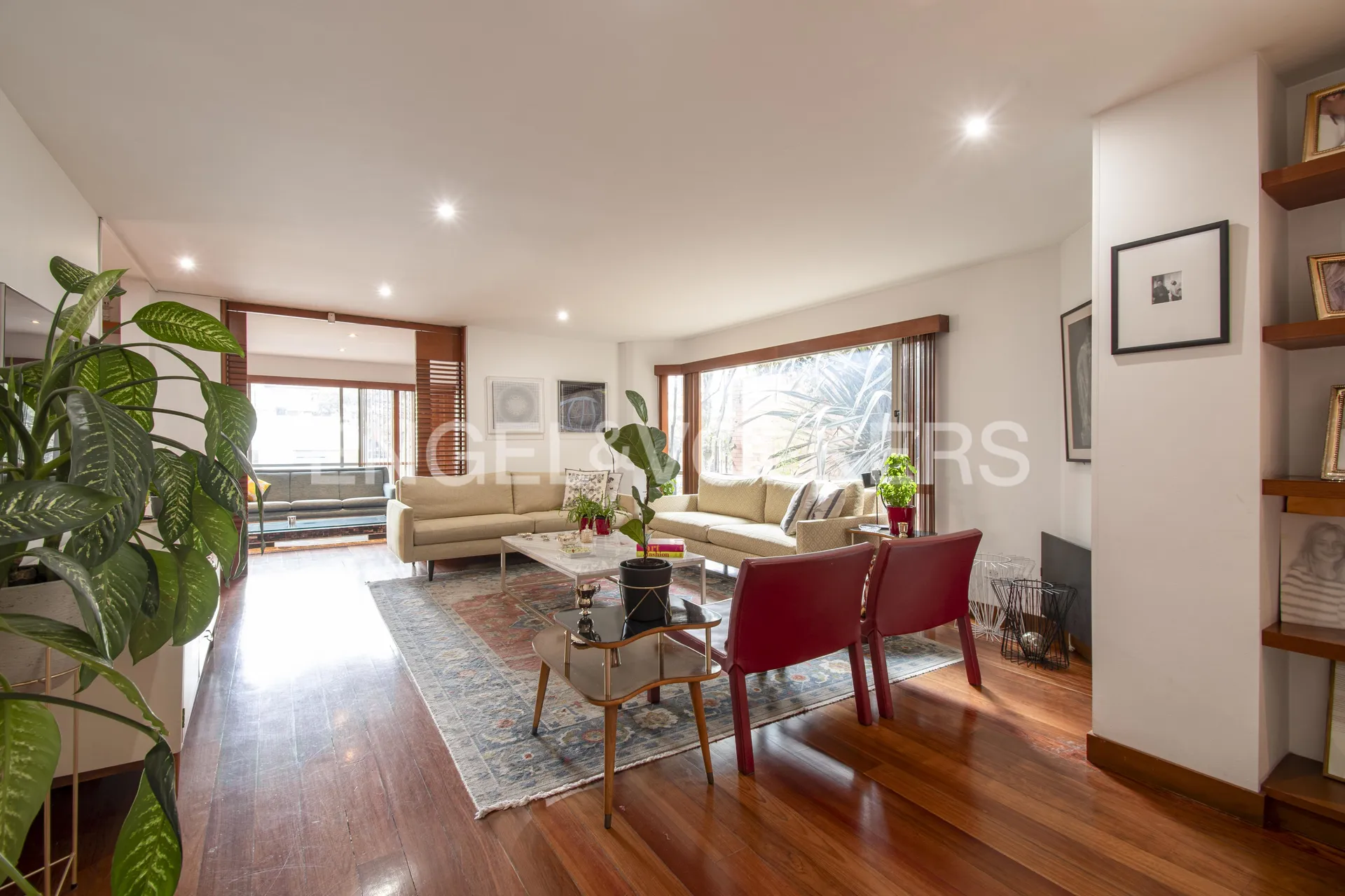 Apartamento en venta en Chico Norte, Bogotá · foto 2 de 19