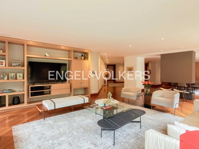 Apartamento en venta en Chico Norte, Bogotá · foto 3 de 23