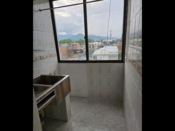 Apartamento de 3 alcobas en venta en Cristobal Colon, Cali, 61 m² · foto 6 de 13