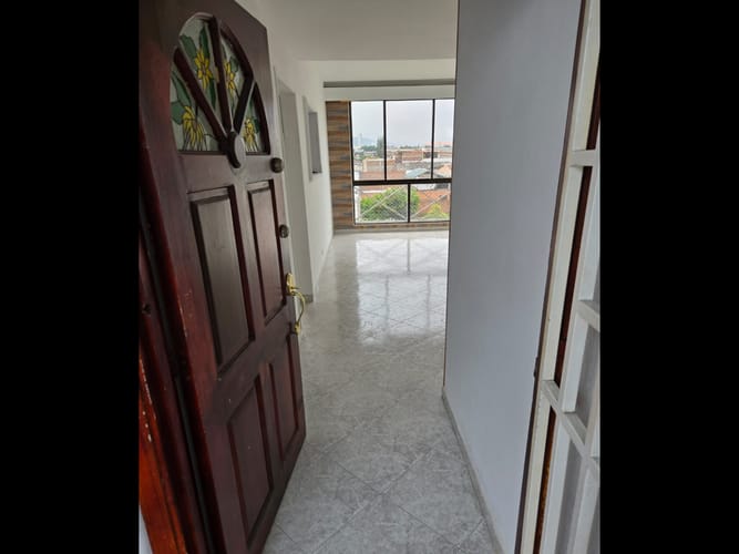 Apartamento de 3 alcobas en venta en Cristobal Colon, Cali, 61 m² · foto 11 de 13