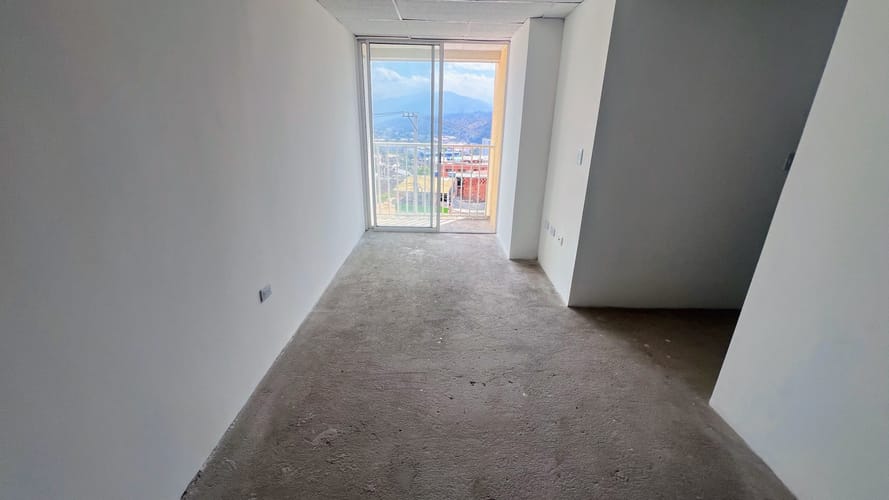 Apartamento de 3 alcobas en venta en Bellavista, Girón, 58 m² · foto 6 de 12