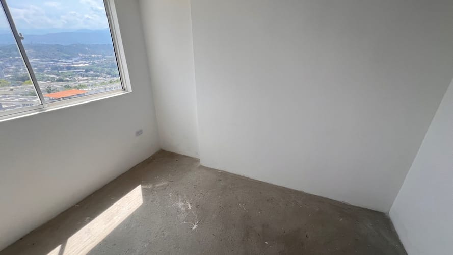 Apartamento de 3 alcobas en venta en Bellavista, Girón, 58 m² · foto 10 de 12