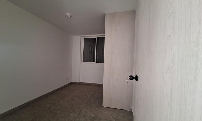 Apartamento de 3 alcobas en venta en Quintas Del Llanito, Girón, 52 m² · foto 17 de 22