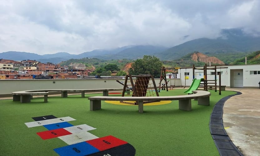 Apartamento de 3 alcobas en venta en Quintas Del Llanito, Girón, 52 m² · foto 5 de 22