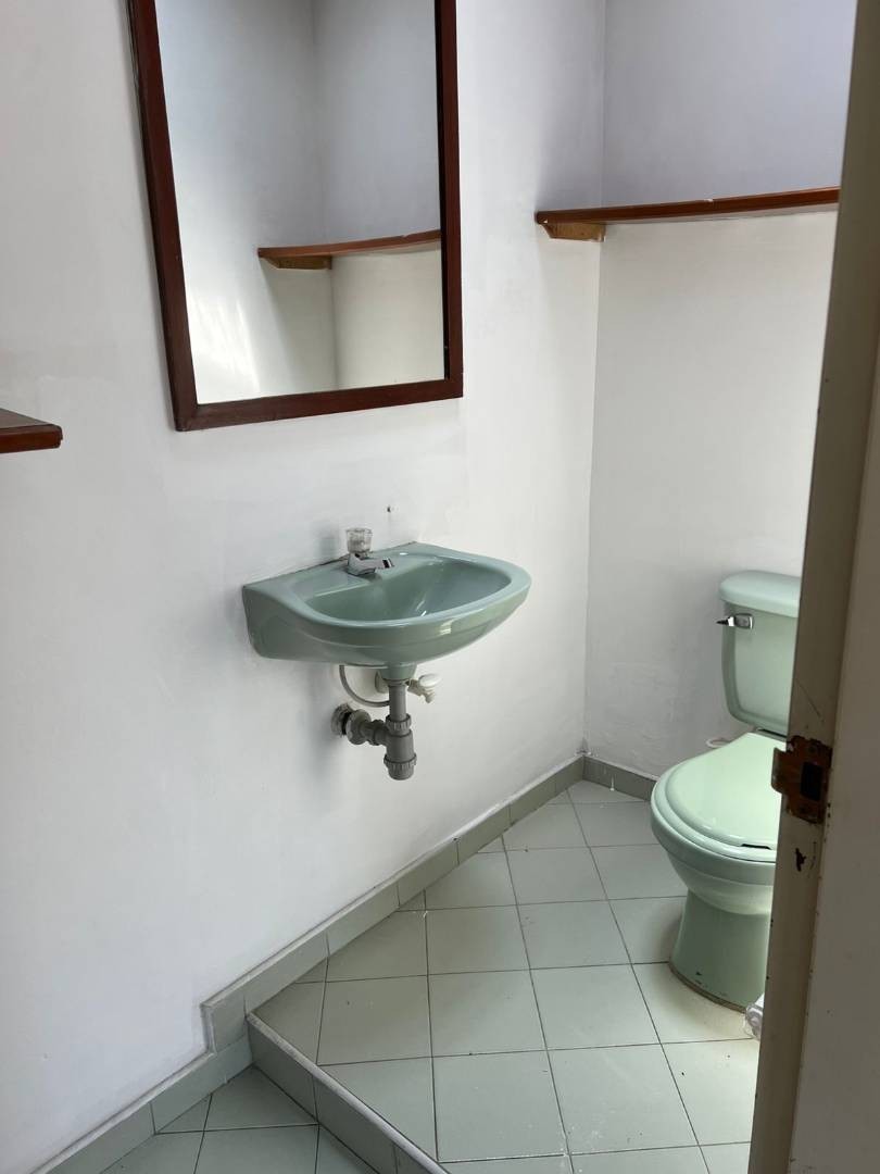 Casa en arriendo en El Poblado, Medellín · foto 11 de 16