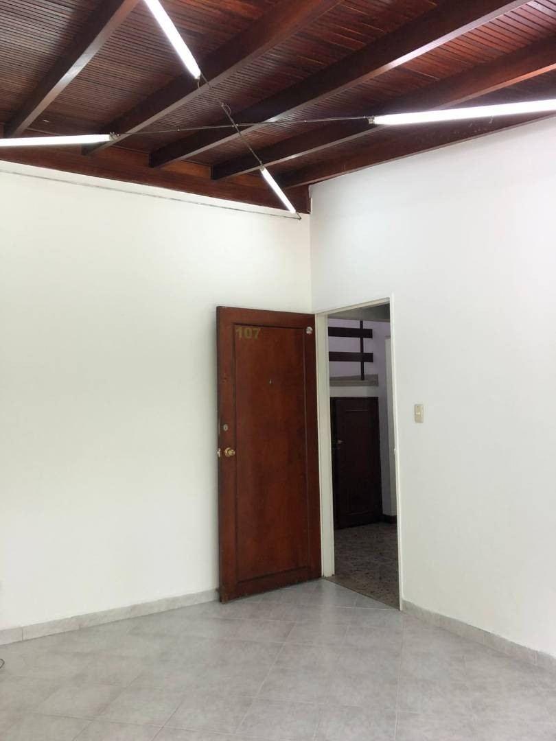 Casa en arriendo en El Poblado, Medellín · foto 13 de 16
