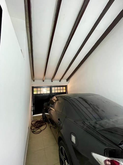 Casa de 4 alcobas en venta en La Flora, Cali, 259 m² · foto 2 de 22