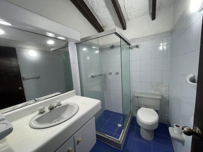 Casa de 4 alcobas en venta en La Flora, Cali, 259 m² · foto 21 de 22