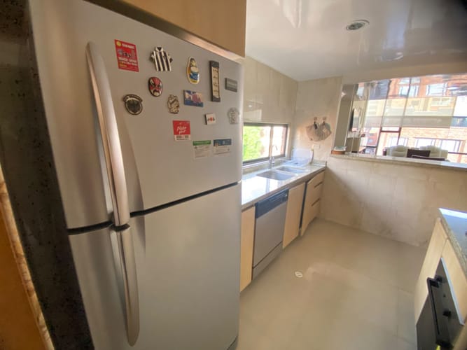 Apartamento de 5 alcobas en arriendo en Chico Norte, Bogotá, 300 m² · foto 8 de 24