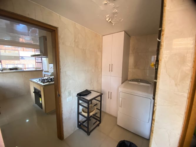 Apartamento de 5 alcobas en arriendo en Chico Norte, Bogotá, 300 m² · foto 10 de 24