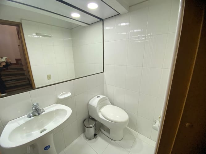 Apartamento de 5 alcobas en arriendo en Chico Norte, Bogotá, 300 m² · foto 12 de 24