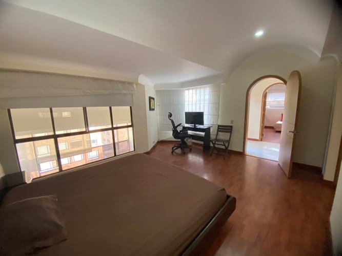 Apartamento de 5 alcobas en arriendo en Chico Norte, Bogotá, 300 m² · foto 21 de 24
