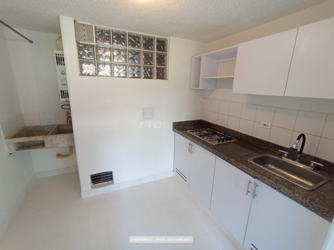 Apartamento de 3 alcobas en venta en San Francisco, Tunja, 50 m² · foto 2 de 13