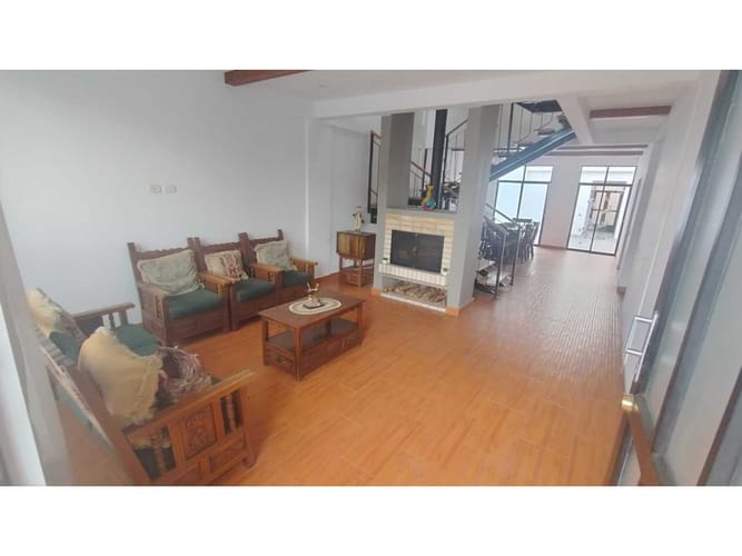 Casa de 4 alcobas en venta en Centro Historico, Chía, 292 m² · foto 5 de 24