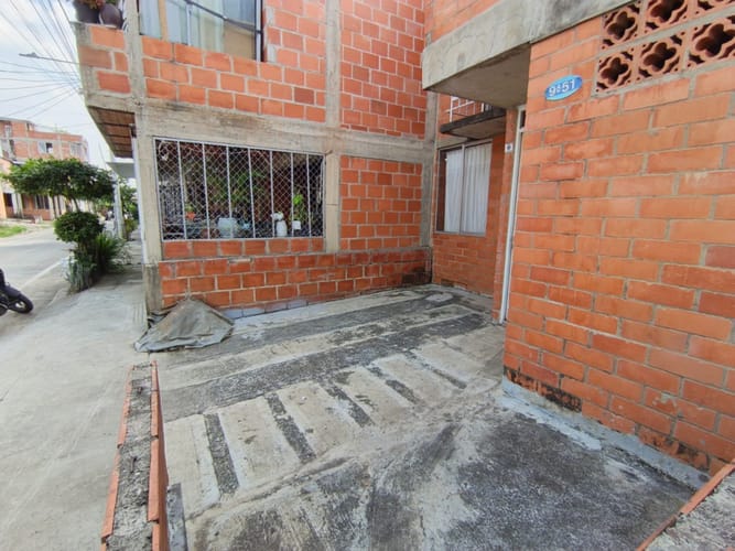 Casa de 2 alcobas en venta en Cd. Terranova, Jamundí, 40 m² · foto 5 de 24