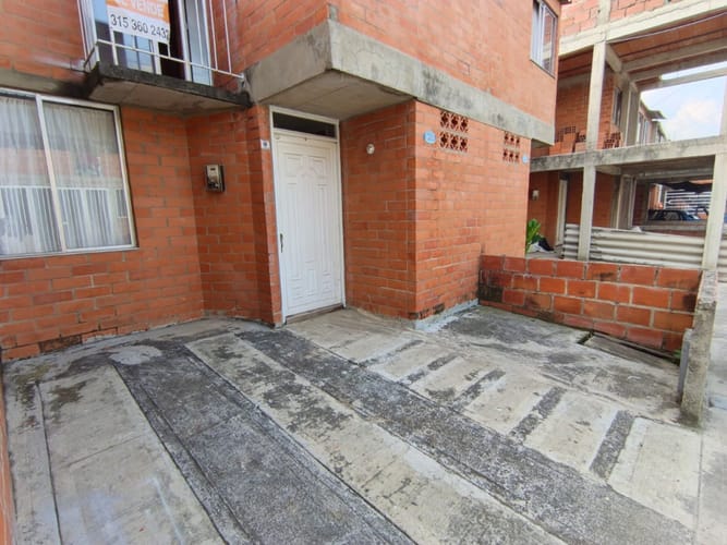 Casa de 2 alcobas en venta en Cd. Terranova, Jamundí, 40 m² · foto 6 de 24