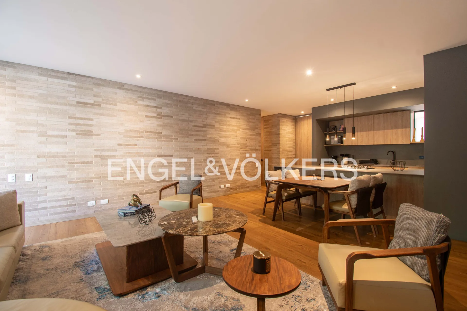 Apartamento en arriendo en El Campestre, Medellín · foto 2 de 20
