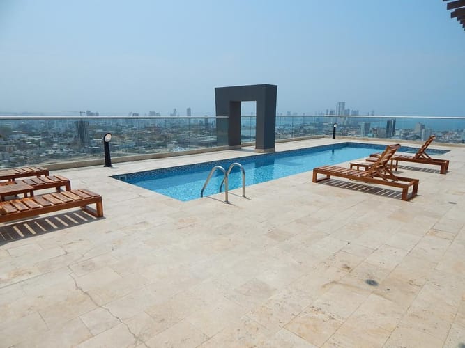 Apartamento de 3 alcobas en venta en El Cabrero, Cartagena, 149 m² · foto 4 de 24