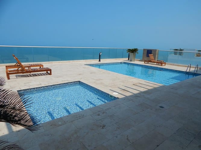 Apartamento de 3 alcobas en venta en El Cabrero, Cartagena, 149 m² · foto 9 de 24