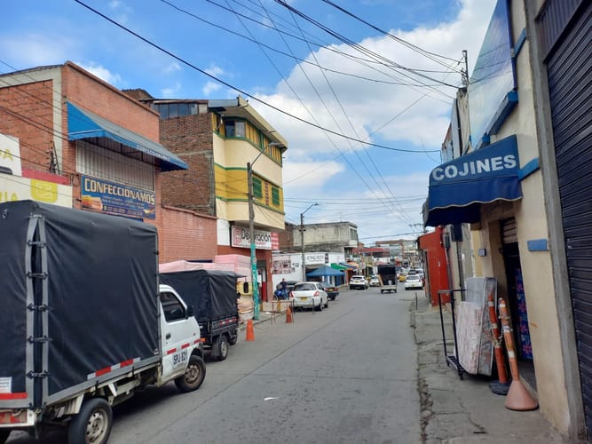 Bodega en arriendo en San Nicolas, Cali, 112 m² · foto 3 de 10