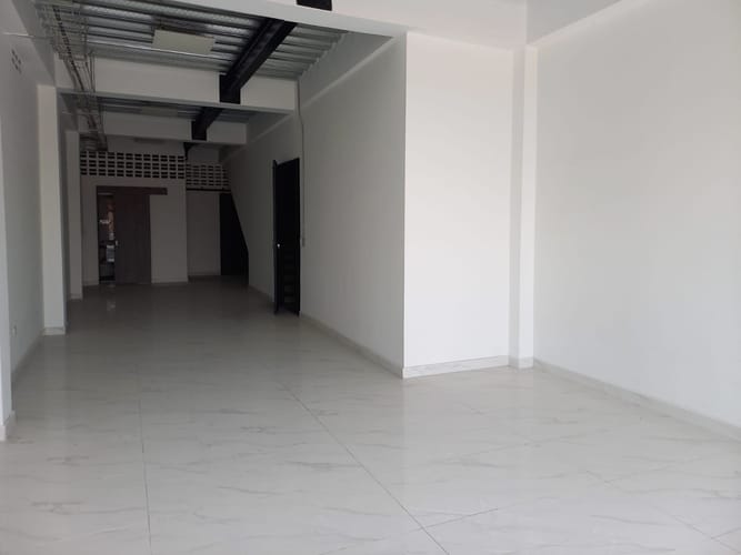 Bodega en arriendo en San Nicolas, Cali, 224 m² · foto 4 de 14