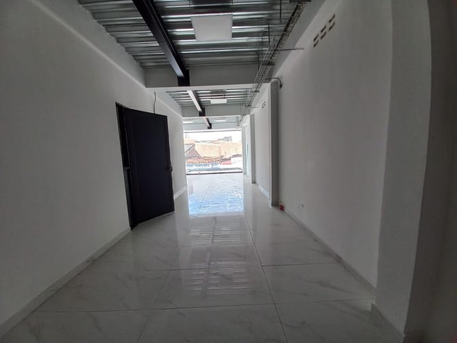 Bodega en arriendo en San Nicolas, Cali, 224 m² · foto 7 de 14