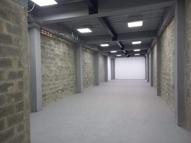 Bodega en arriendo en San Nicolas, Cali, 224 m² · foto 8 de 14