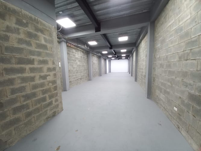Bodega en arriendo en San Nicolas, Cali, 224 m² · foto 9 de 14