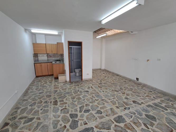 Local en arriendo en Restrepo Naranjo, Sabaneta, 55 m² · foto 3 de 8