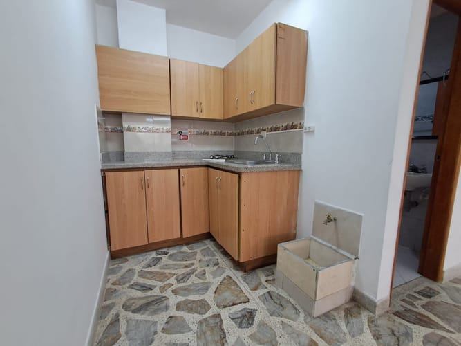 Local en arriendo en Restrepo Naranjo, Sabaneta, 55 m² · foto 5 de 8