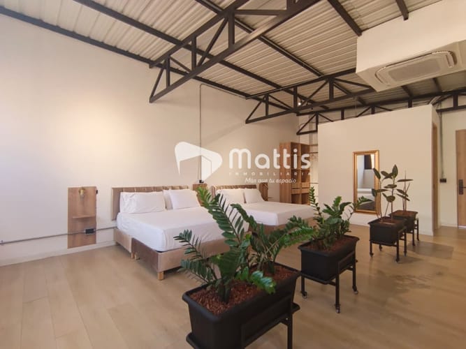 Edificio en venta en Laureles, Medellín, 1200 m² · foto 4 de 14