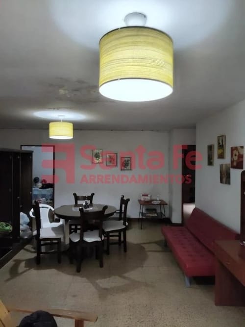 Casa de 9 alcobas en venta en Laureles, Medellín, 350 m² · foto 3 de 10