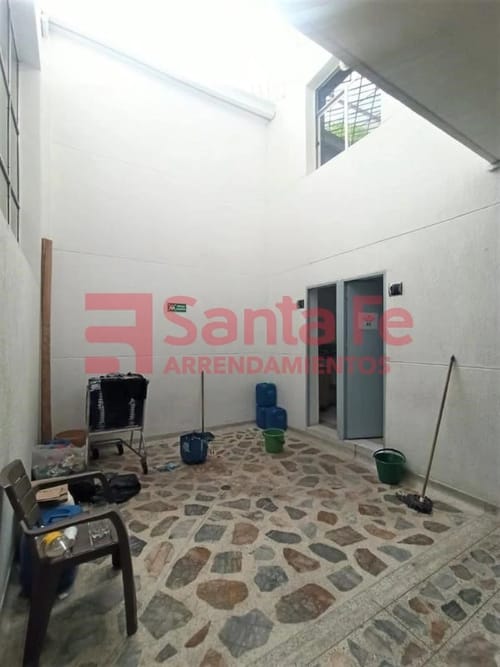 Casa de 5 alcobas en venta en Prado, Medellín, 510 m² · foto 5 de 10