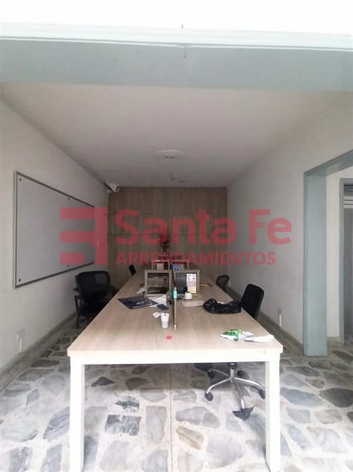Casa de 5 alcobas en venta en Prado, Medellín, 510 m² · foto 9 de 10
