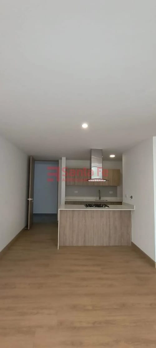 Apartamento de 1 alcoba en venta en Centro, Rionegro, 56 m² · foto 2 de 10