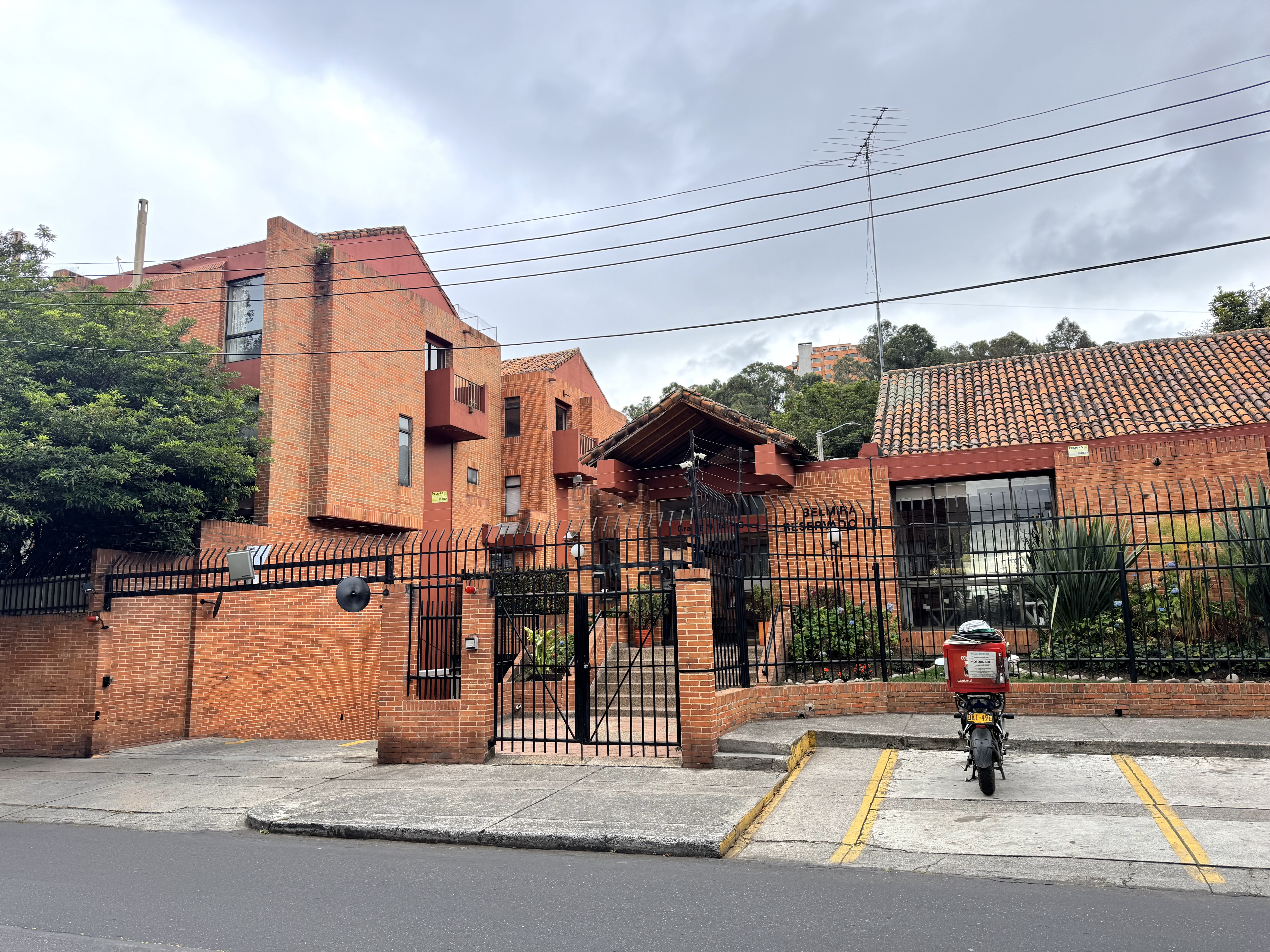 Casa en venta en Belmira, Bogotá · foto 3 de 12
