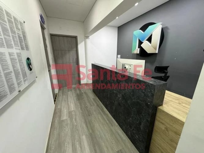 Casa de 9 alcobas en venta en Laureles, Medellín, 210 m² · foto 8 de 10