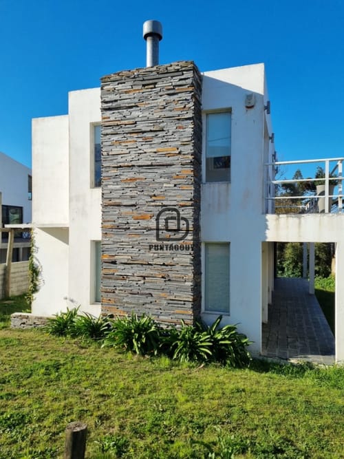 Foto 2 de 30