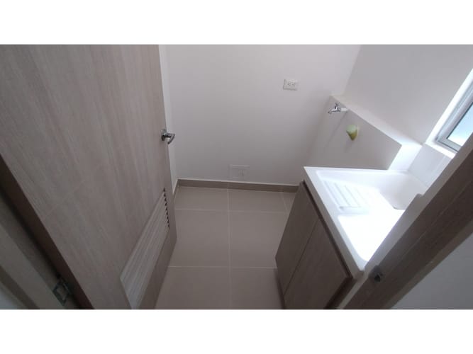 Apartamento de 3 alcobas en arriendo en Ub. Altos De Parque, Barranquilla, 85 m² · foto 22 de 23