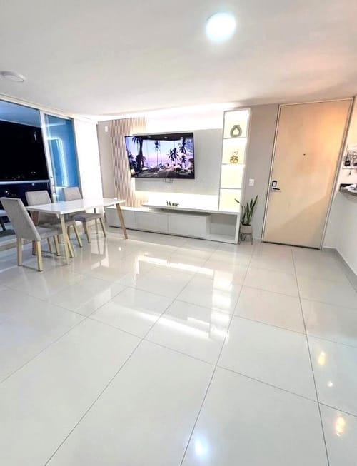 Apartamento de 3 alcobas en venta en Provenza, Bucaramanga, 91 m² · foto 2 de 11