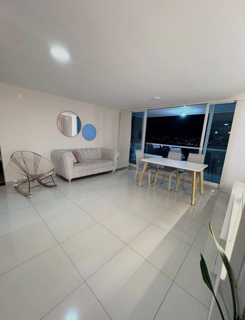 Apartamento de 3 alcobas en venta en Provenza, Bucaramanga, 91 m² · foto 6 de 11