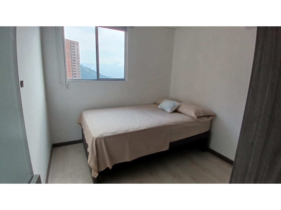 Apartamento en venta en Ditaires, Itagüí · foto 8 de 13