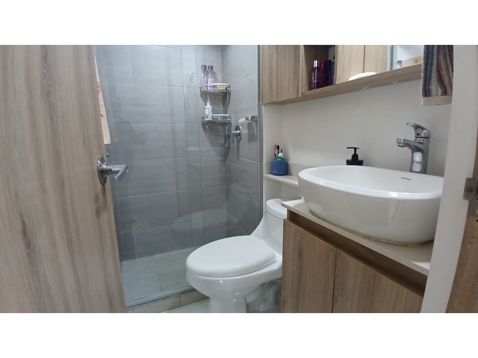 Apartamento en venta en Suramérica, Itagüí · foto 7 de 18