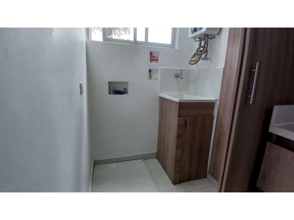 Apartamento en venta en Suramérica, Itagüí · foto 13 de 18